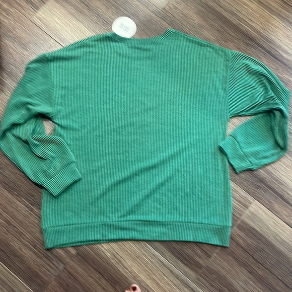 NWT Tris Bien Merry Sweatshirt - Picture 8 of 8